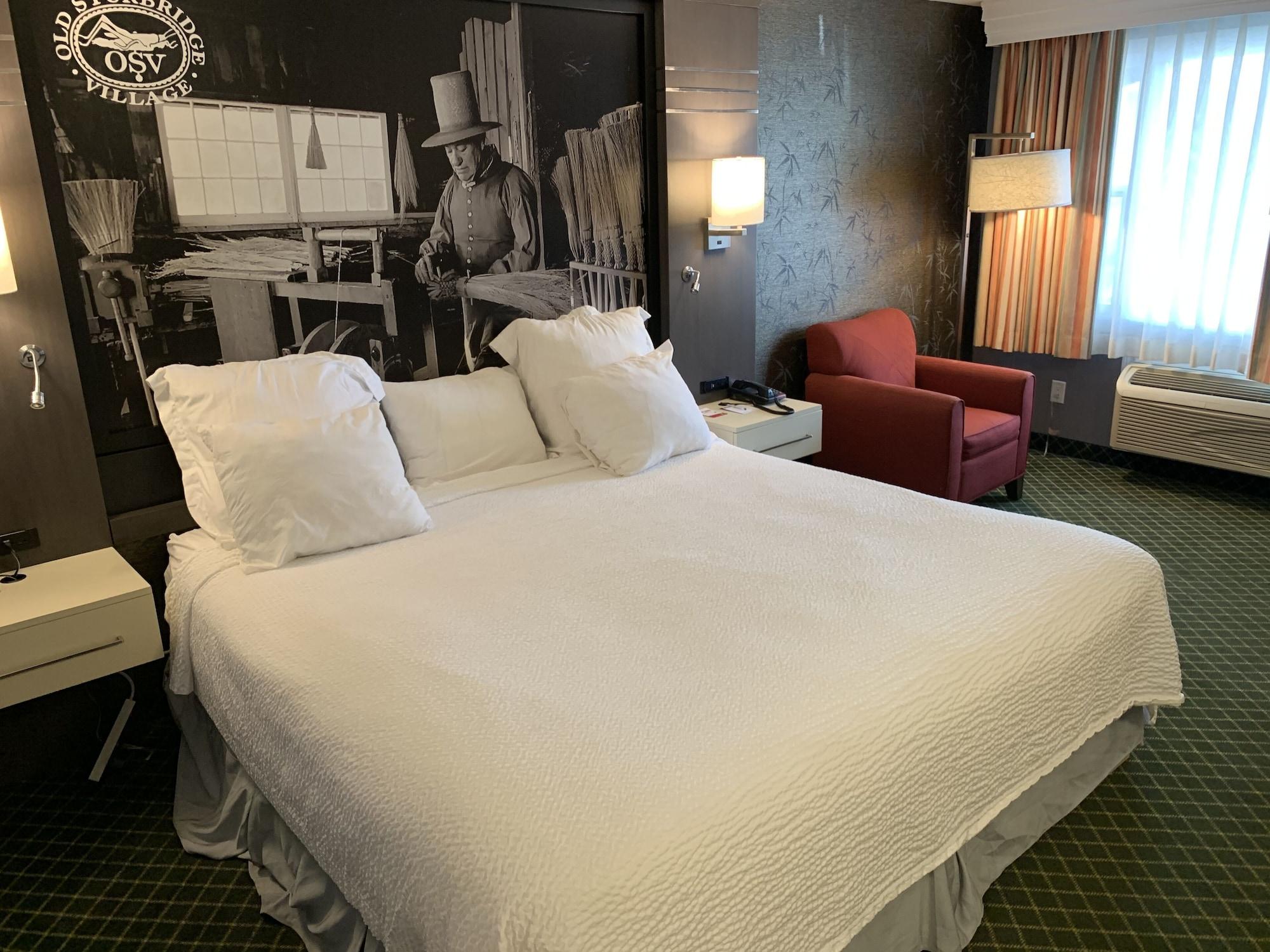 Super 8 By Wyndham Sturbridge Hotel Ngoại thất bức ảnh