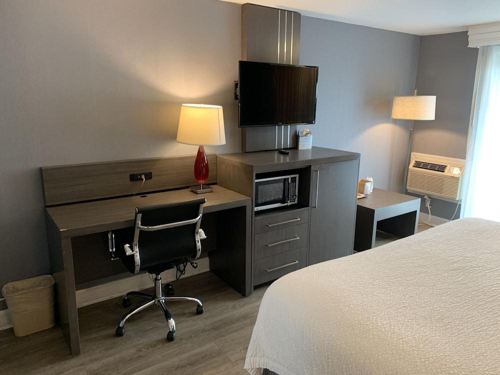 Super 8 By Wyndham Sturbridge Hotel Ngoại thất bức ảnh