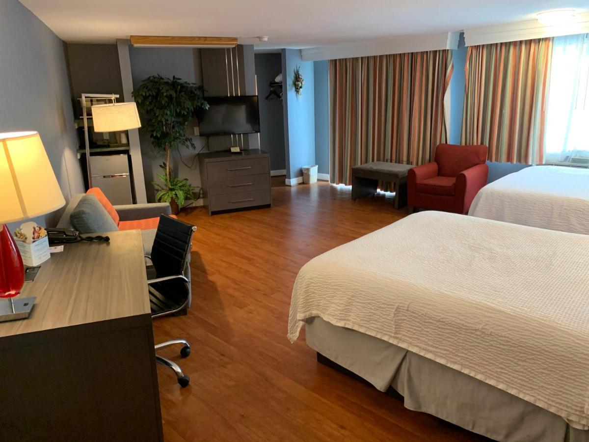 Super 8 By Wyndham Sturbridge Hotel Ngoại thất bức ảnh